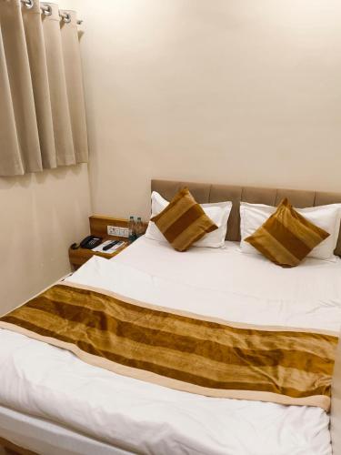 shree shyamraj hotel