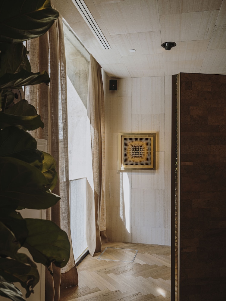 hotel regina barcelona
