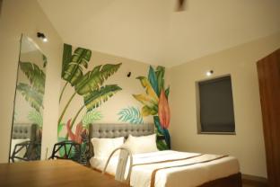 the brickyard resort