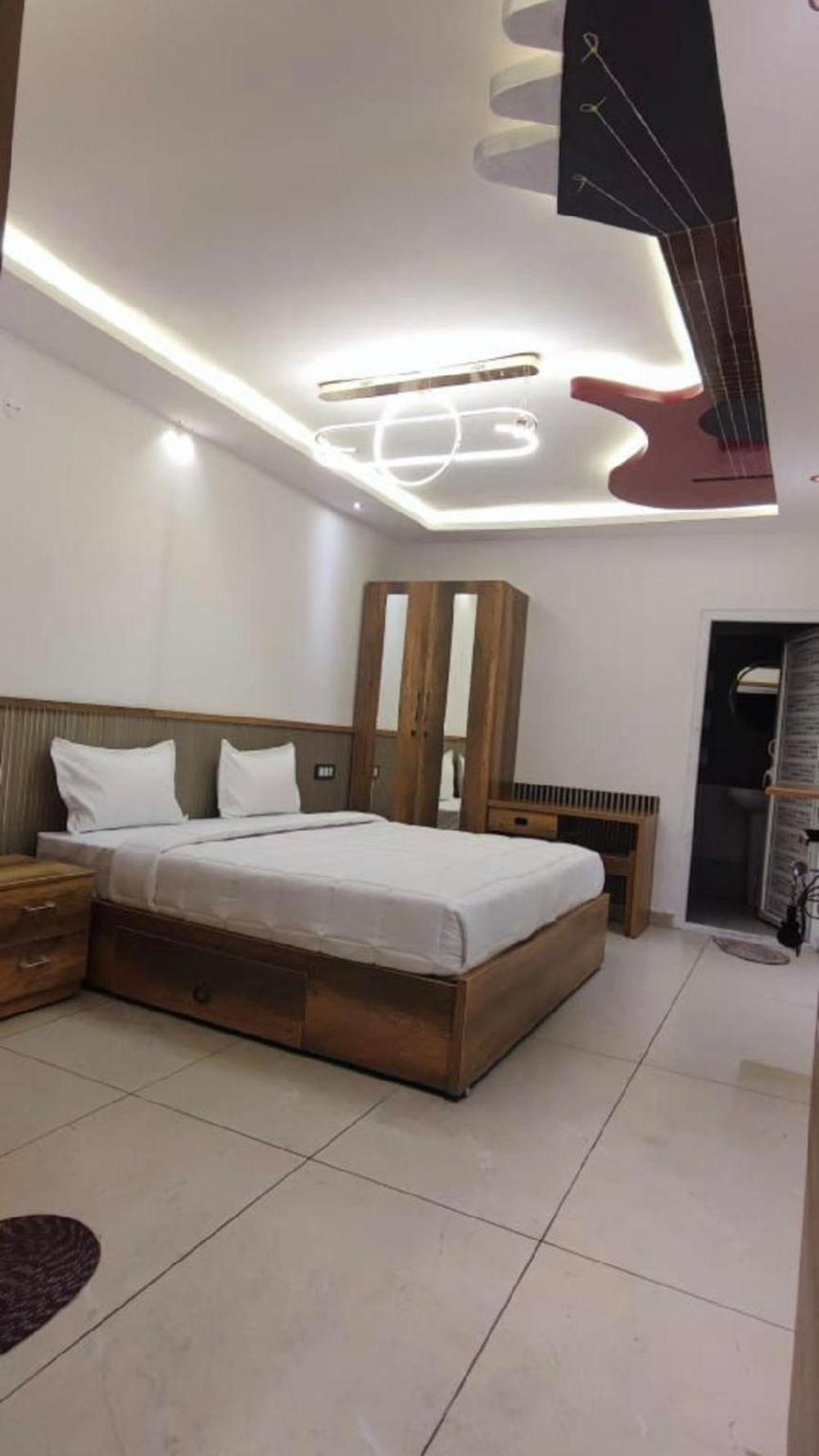 mango resorts by the lake