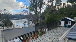 mango resorts by the lake