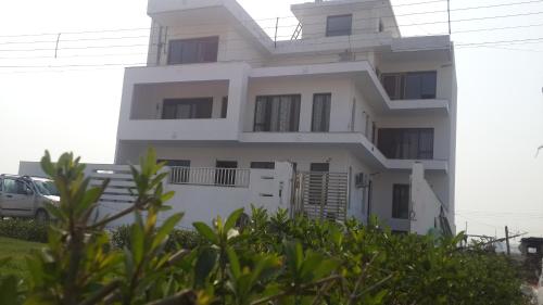 hotel ashiyana elite