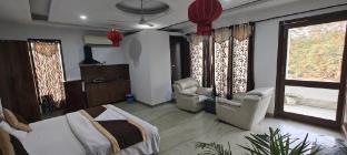 hotel ashiyana elite