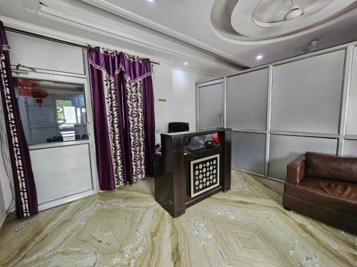 hotel ashiyana elite