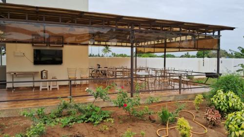 Gold Mountain Stay,,4 star