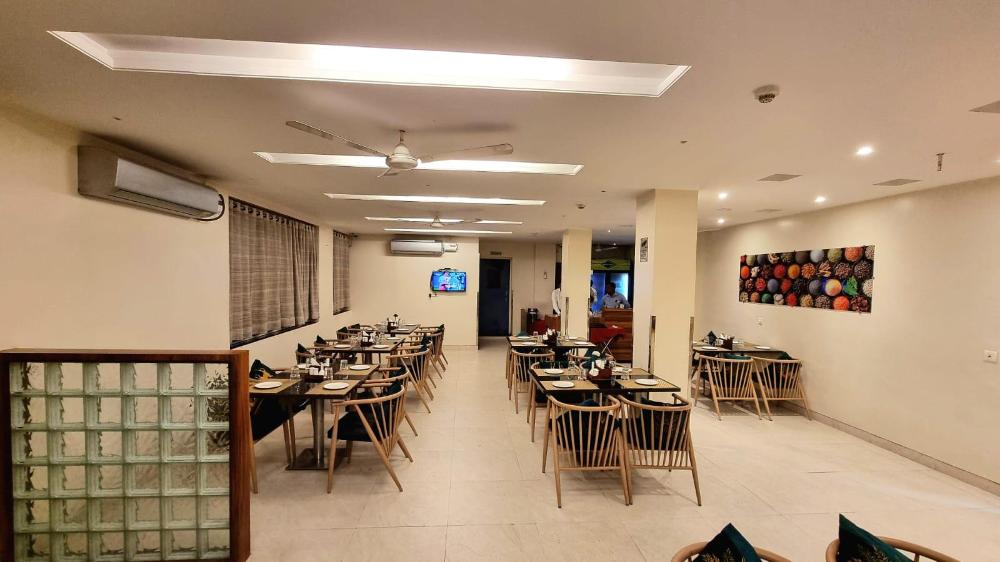 hotel raviraj chhatrapati sambhaji nagar