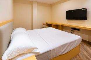 the paradise international hotel