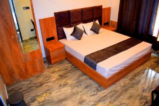 hotel breezewood wonders