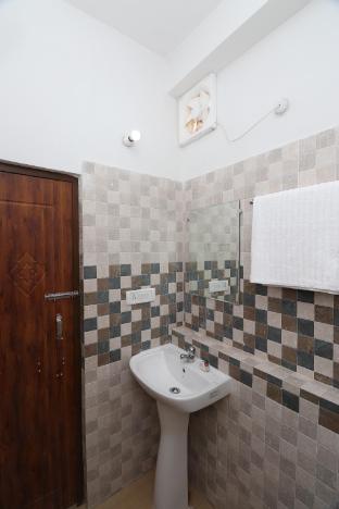 hotel mda near sgpgi hospital lucknow