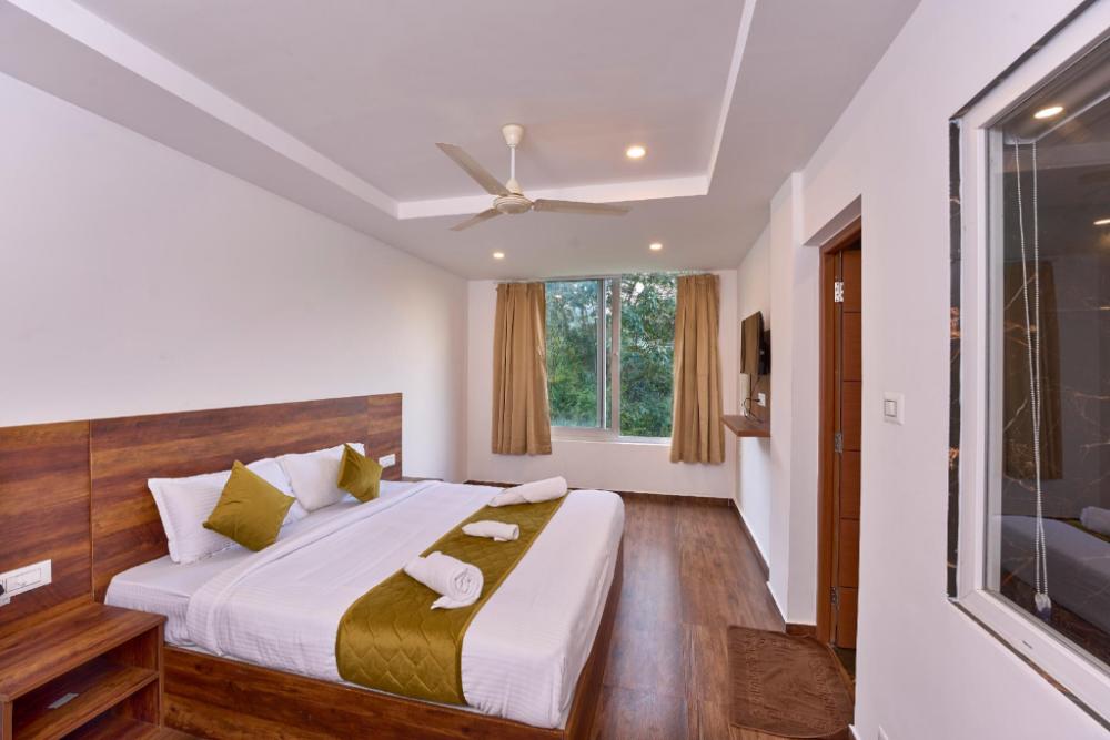 velvet revive munnar