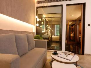 sapphire suites by arif castles