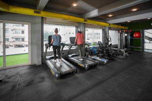 sapphire suites by arif castles