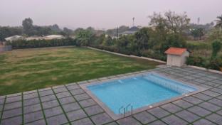 almond by orchard stay