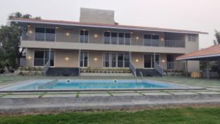 almond by orchard stay