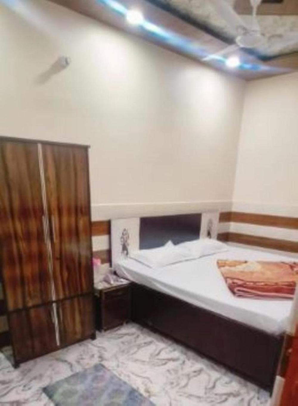 balaji sadan vrindavan