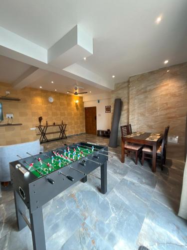 eleven views by fracspace