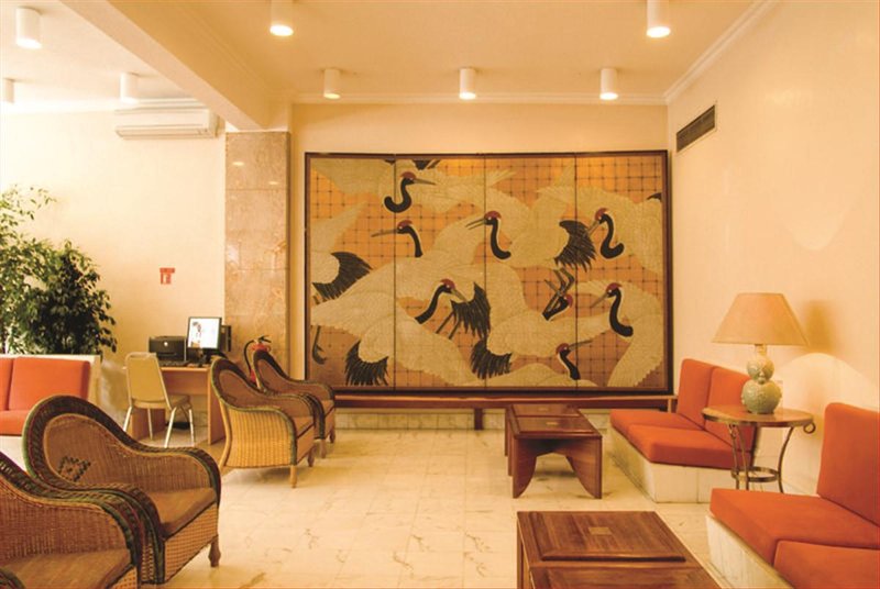 holiday inn express and suites lisbon principe real by ihg