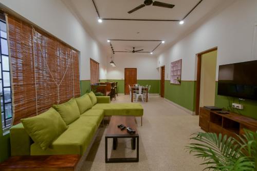 snore summore hostel in koramangala