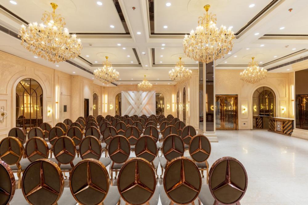 hotel royal bagh opposite city park