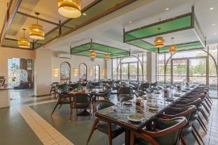 hotel royal bagh opposite city park