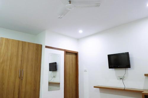sai comfort rooms