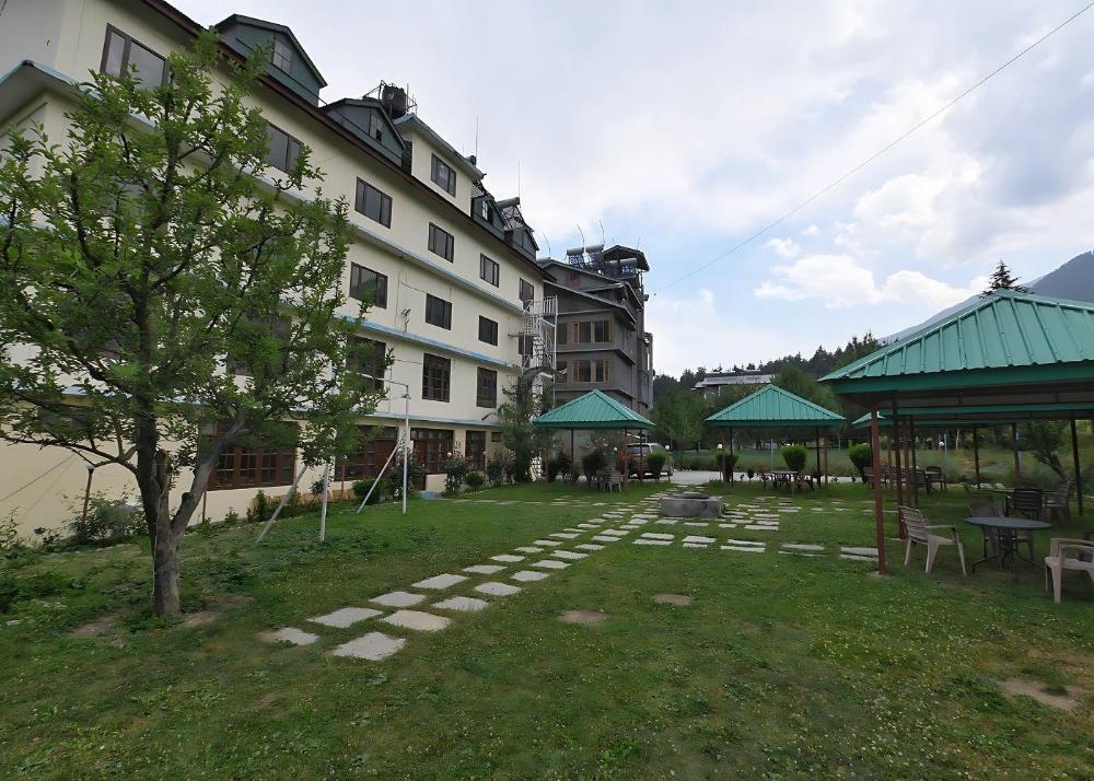 celebriti inn by london vista hotels old manali