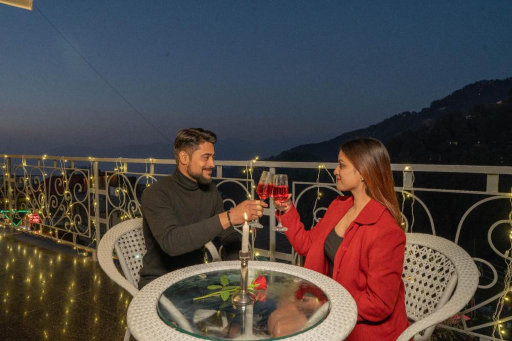 perfectstayz premium mall road