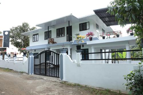 bougainvillea homestay