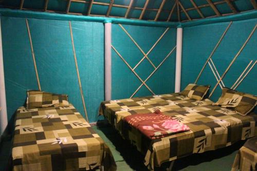 anmols camps and huts by stayapart