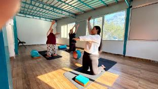 yes hotel by the ganges