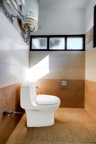 pax hotel sunrise inn