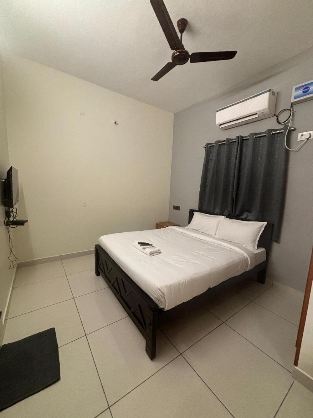 inn12 by blessings hospitality