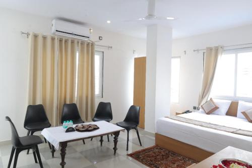 hotel srijan vrindavan