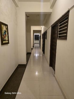 hotel devraj
