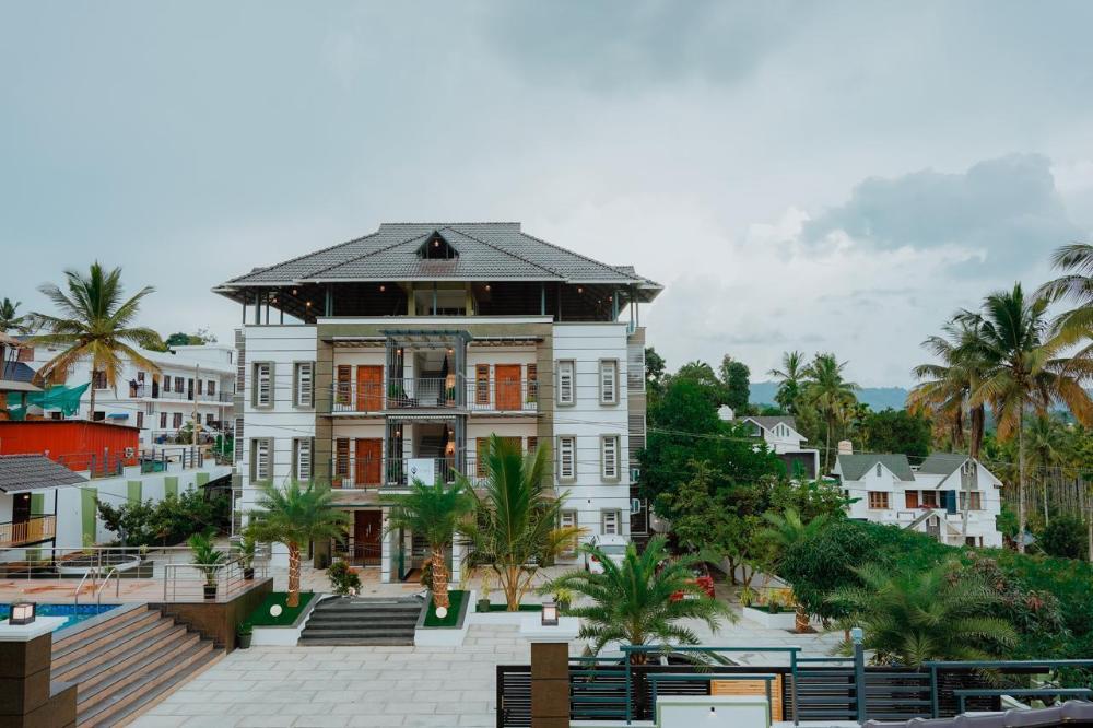 crystal winter arcade