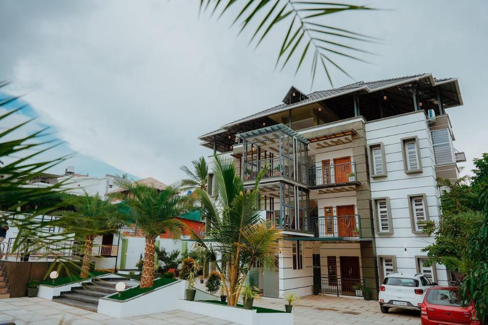 crystal winter arcade