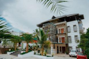 crystal winter arcade