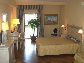Punta Campanella Resort & Spa,Campania>>Amalfi Coast,4 star