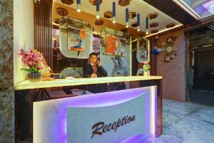 hotel armani suites delhi airport