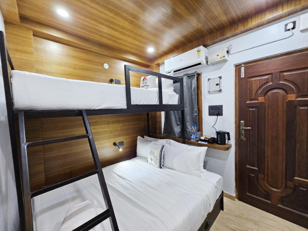 sea gadabout back packers