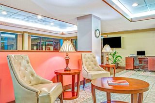 baymont by wyndham mcdonough