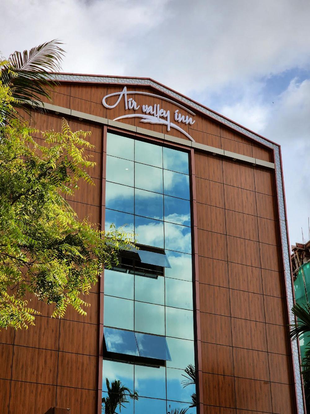 hotel air valley inn