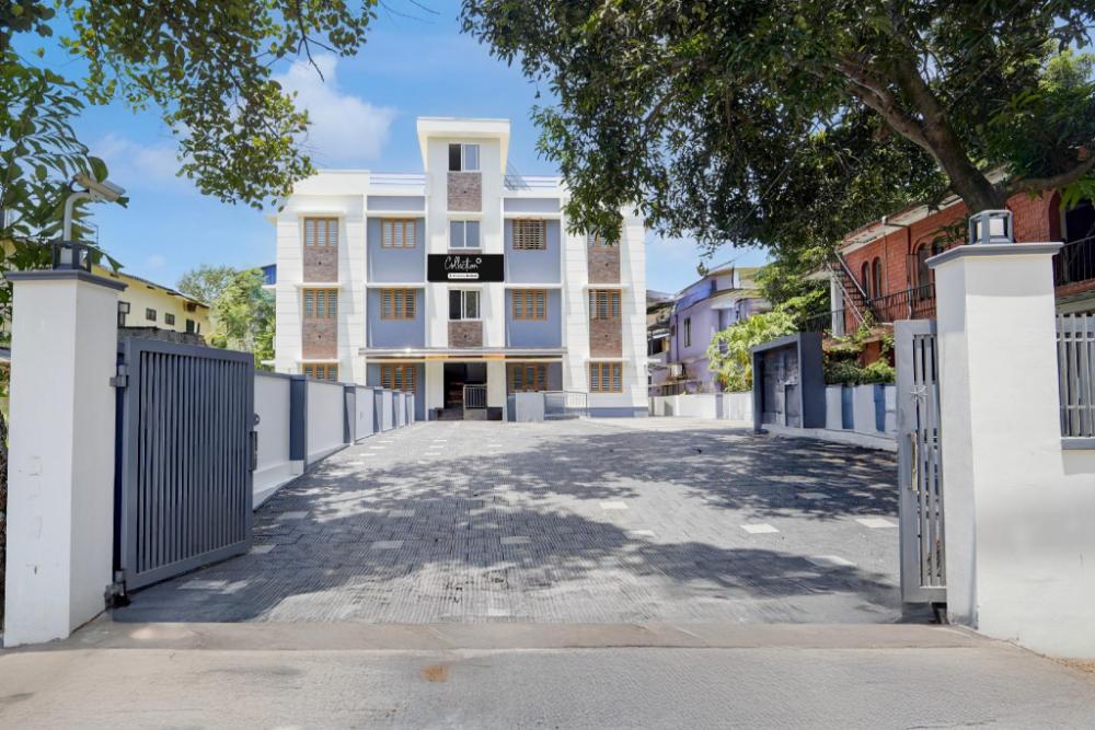 super collection o westhill near govt engg college