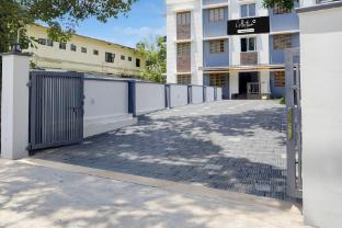 super collection o westhill near govt engg college