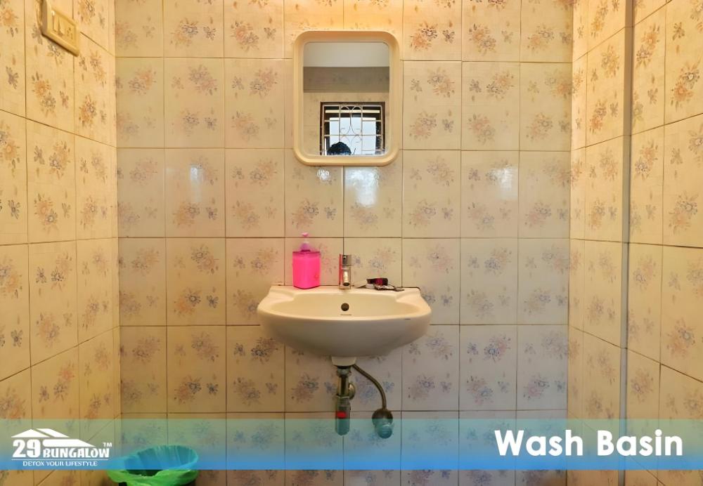 velvet rooms by 29bungalow