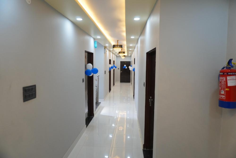 hotel hanumat palace