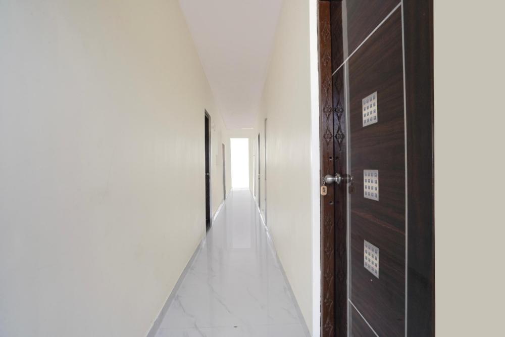 hotel o mid night inn