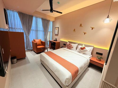 hotel fun regency