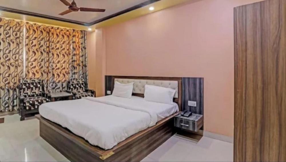 hotel abhivadya gange varanasi