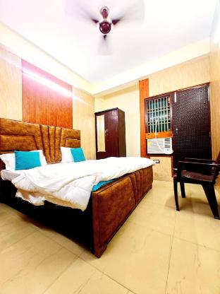 hotel abhivadya gange varanasi
